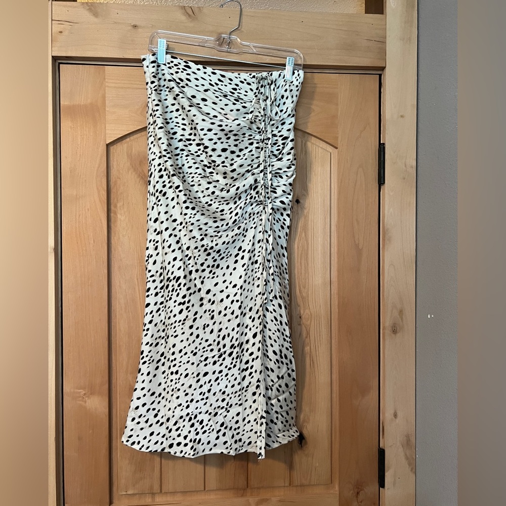 White with leopard print MIDI skirt with front slit Medium new with tags